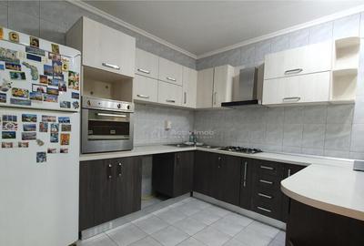 Casa individuala - 500 mp utili - 800 mp teren - Burdujeni - 12