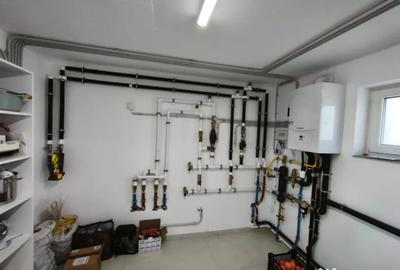 Casă cu 5 camere cu Teren 2000 Mp în Volovăț - 4