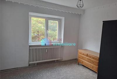 Apartament cu 3 camere decomandat în Obcini - 2