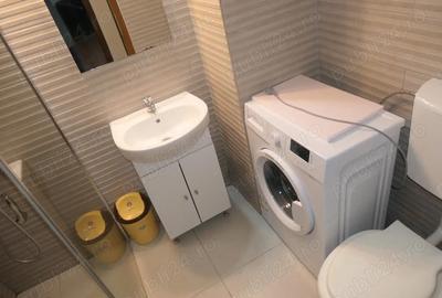 Garsonieră decomandată în Central - 8