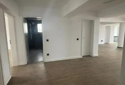 Inchiriere Birouri | Cladire Recent Renovata | 500 m Metrou 1 mai - 5