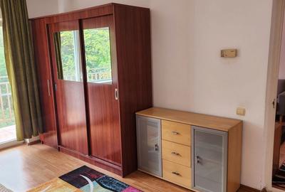 Apartament cu 3 camere decomandat în Central - 4
