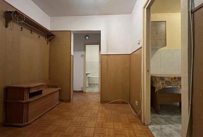 Apartament decomandat cu 2 camere in Nicolina 1, etajul 1 - 9