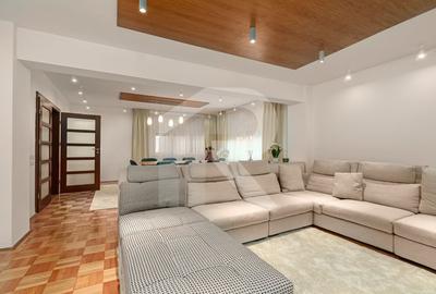 Vila de vanzare in Busteni - 8 dormitoare, vedere directa spre Crucea Caraiman! - 11