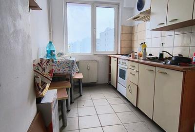 Apartament cu 2 camere decomandat în Baba Novac - 11