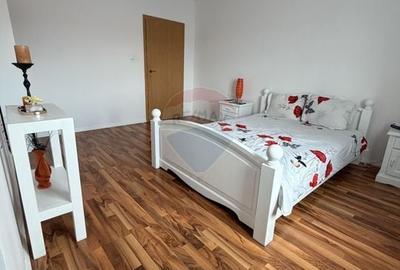 Casă cu 5 camere cu Teren 999 Mp în Bărăbanț - 20