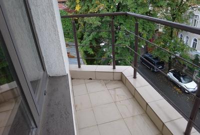 Inchiriere vila P+2+M cu 6 camere constructie 2008 ideal clinica stomatologica - 15