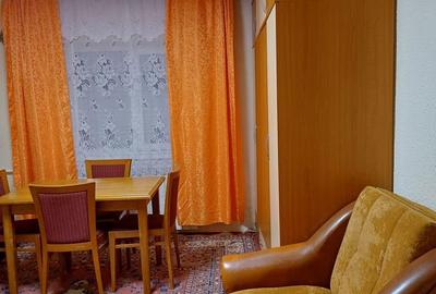 Garsonieră decomandată în Central - 6