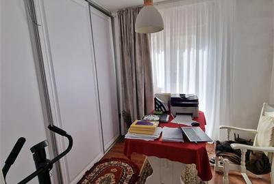 Casă cu 5 camere cu Teren 380 Mp în Nufărul - 14