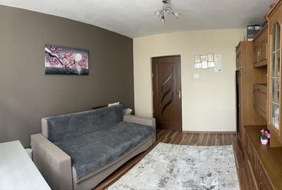 Apartament cu 2 camere decomandat în Lețcani - 3