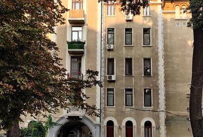 Apartament cu 2 camere decomandat în Lahovari - 1