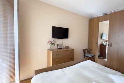 Apartament cu 3 camere semidecomandat în Drumul Taberei - 17