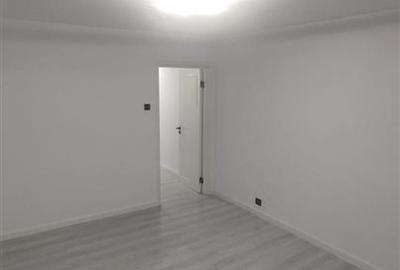 Apartament cu 3 camere semidecomandat în Titan - 3
