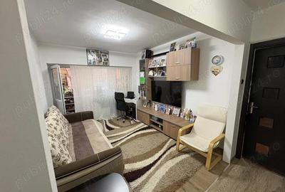 Apartament cu 3 camere decomandat în Eroii Revoluției - 3