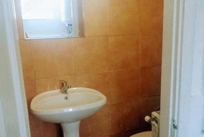 Inchiez spa?iu comercial - 3