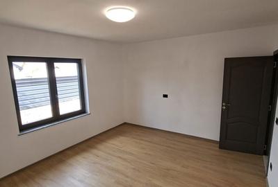 Casă cu 3 camere cu Teren 410 Mp în Șerbănești - 5