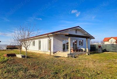 Casa in gri 200 mp Grigorescu Oradea cu teren de 913 mp - 2