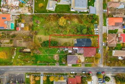 Casa la rosu cu teren generos, 500 mp, situata pe strada Ostasului - 11