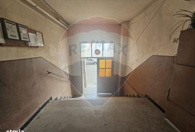 Apartament cu 3 camere decomandat în Central - 3