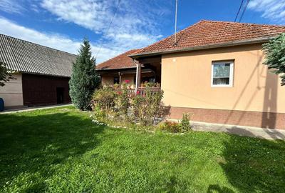 Casă cu 4 camere în Ciceu-Giurgești - 2