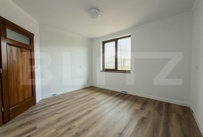 Casă cu 4 camere cu Teren 2000 Mp în Central - 3