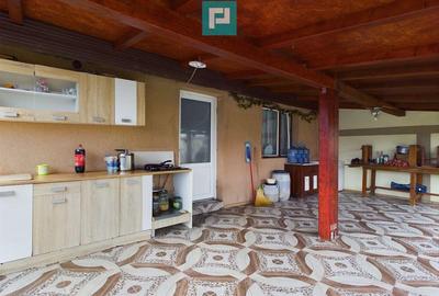 Casa cu 5 camere in Nadlac - 2