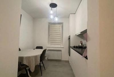Apartament cu 2 camere decomandat în Girocului