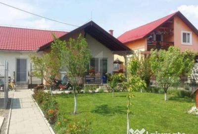 Casă cu 3 camere cu Teren 460 Mp în Ernei - 1