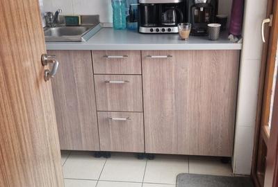 Spațiu comercial, de 50 mp, în Titan - 6