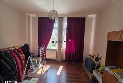 Apartament cu 3 camere decomandat în Central - 4