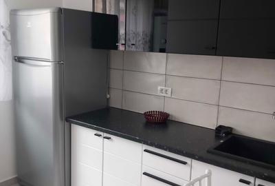 Garsonieră decomandată în Tractorul - 1