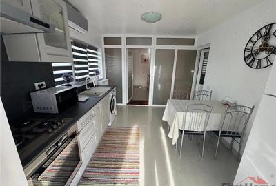 Garsoniera 45 mp (FACTURI INCLUSE), curte+ foisor, parcare - 2