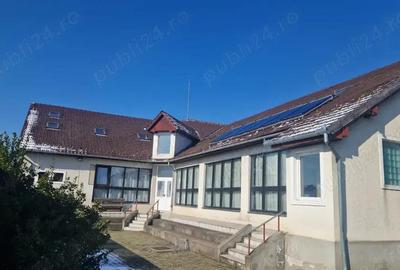 Casă cu 6 camere în Lipova - 1