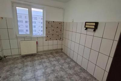 Apartament cu 4 camere decomandat în Central - 9