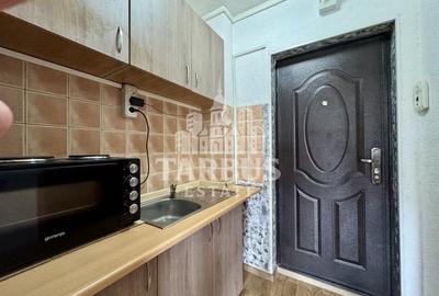 Garsoniera renovata in bloc anvelopat, parter in zona UMT - 5