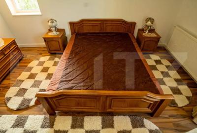 Casă cu 3 camere cu Teren 700 Mp în Central - 2