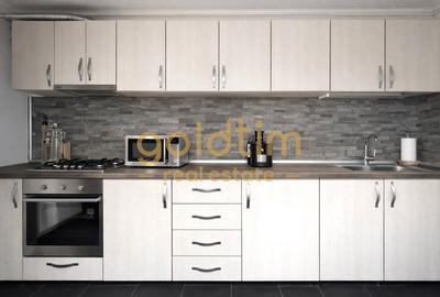 Apartament cu 3 camere semidecomandat, mobilat în 1 Mai - 5