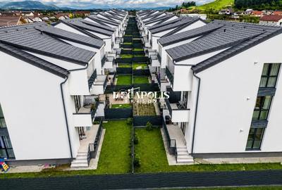 Apartament cu 2 camere decomandat în Sânpetru - 11