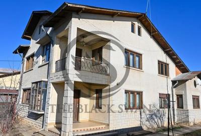 Casă cu 6 camere cu Teren 780 Mp în Central - 18