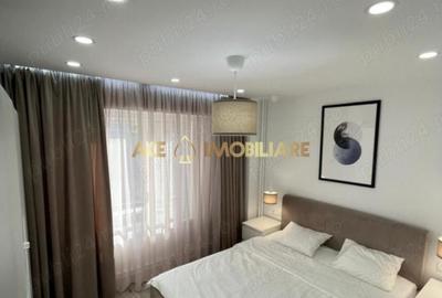 Apartament cu 3 camere decomandat în Unirii