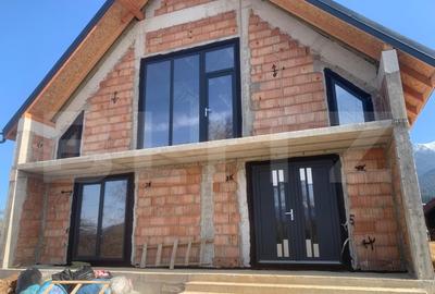 Casă individuală cu 5 camere cu Teren 646 Mp în Bran - 9