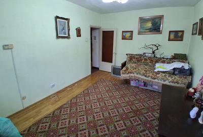 Apartament cu 3 camere decomandat, mobilat în Canta - 4