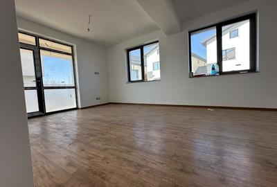 Casă individuală cu 4 camere cu Canalizare în Nord - 1