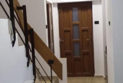 Casă cu 4 camere în Ungureni - 9