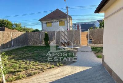 Casă cu 4 camere cu Canalizare în Aradului - 6