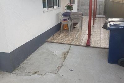 Casă cu Teren 325 Mp în Brănești - 5