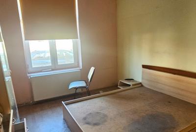 Casa tip langa  Maternitatea Giulesti - Regie - 7