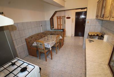 Apartament cu 2 camere decomandat, mobilat în Bucovina - 10