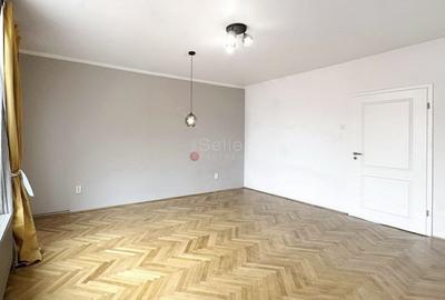 Apartament cu 3 camere decomandat, mobilat în Central - 9