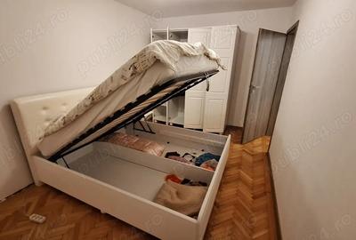 Apartament cu 3 camere decomandat în Titan